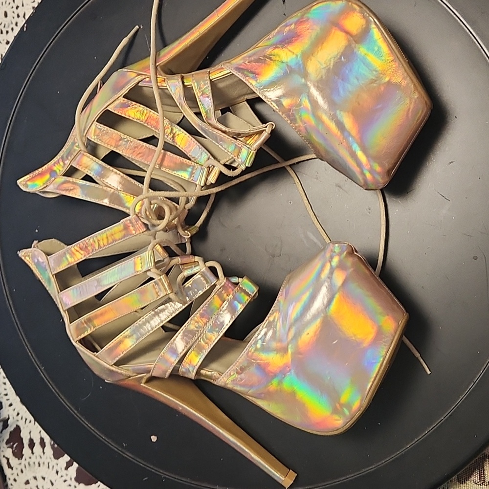 Shoe Republic la shoes heels platform